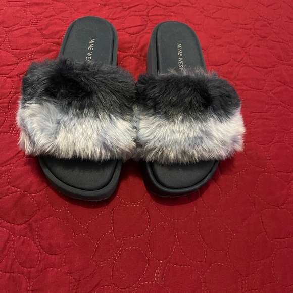 Slide sandals - Picture 2 of 4